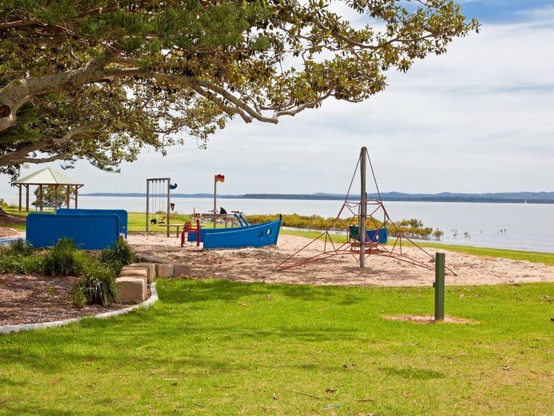 7/68 Shore Street East, Cleveland QLD 4163