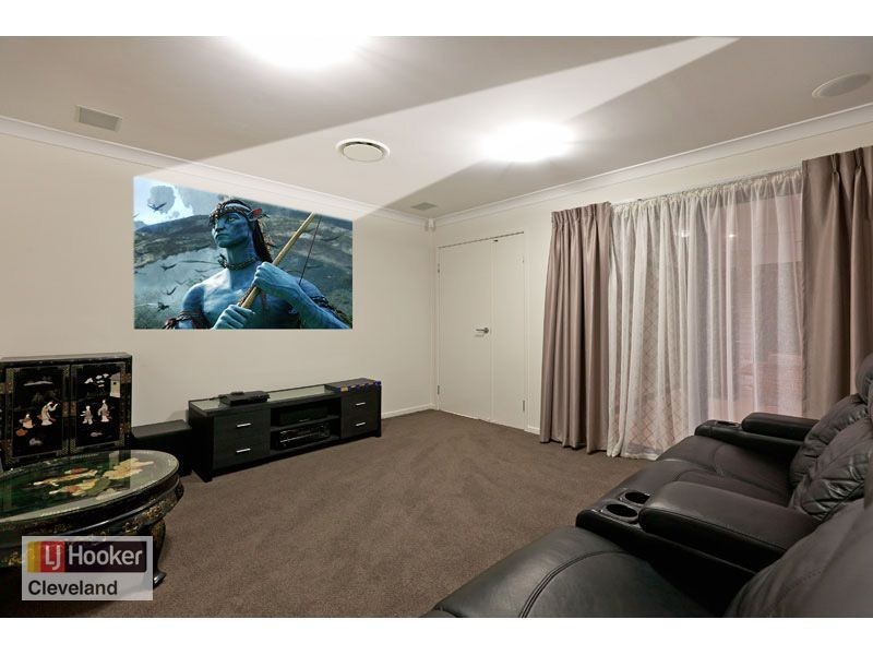 13 Gunadoo Street, Thornlands QLD 4164