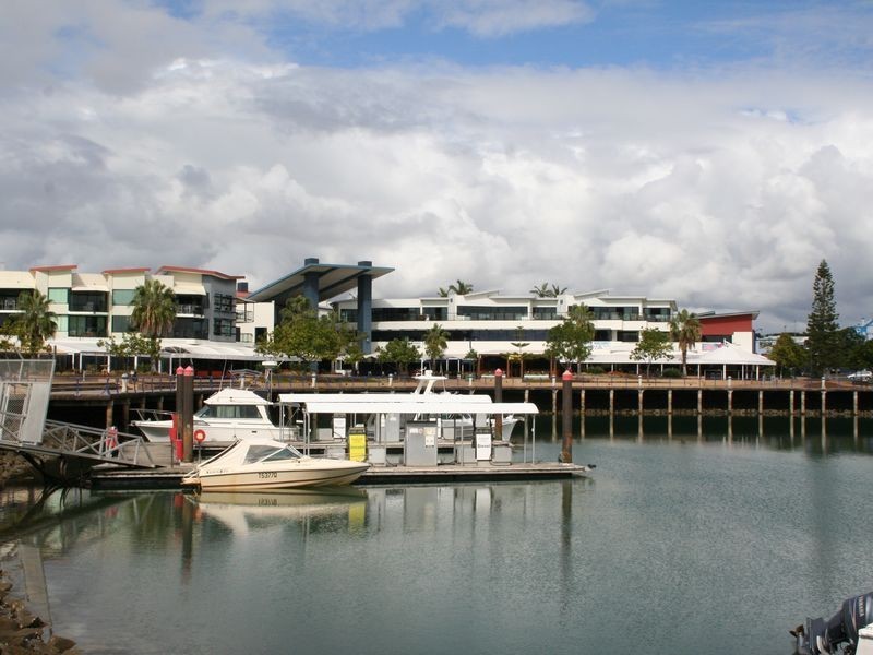 A12 Raby Bay Marina, Raby Bay QLD 4163