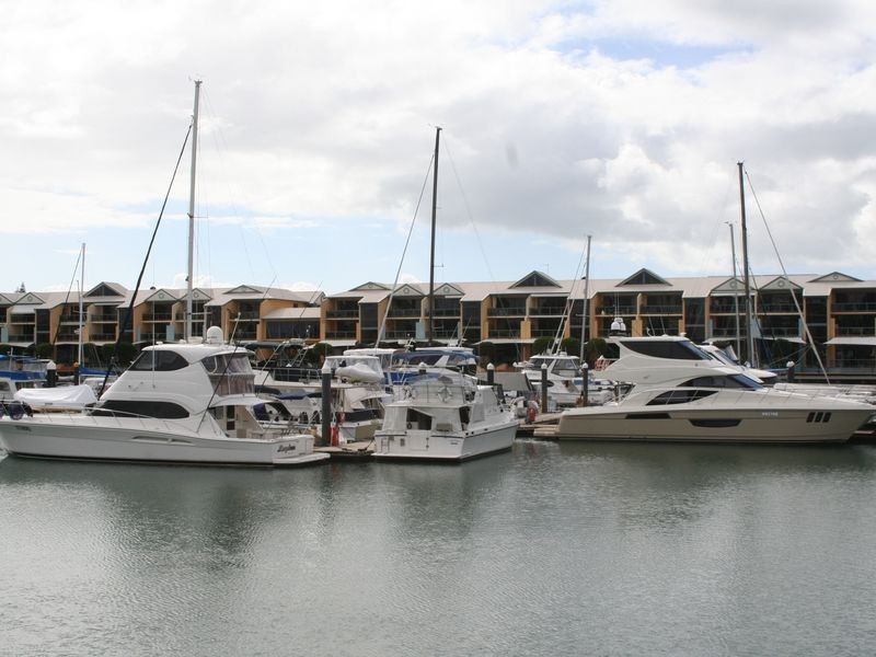 A12 Raby Bay Marina, Raby Bay QLD 4163