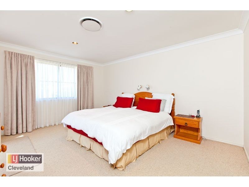 2 Falcon Avenue, Thornlands QLD 4164