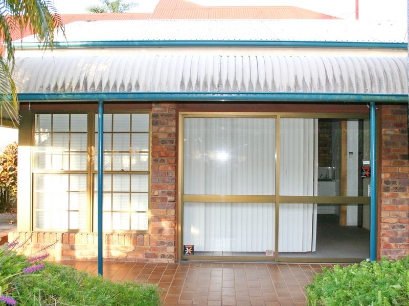 Shop 1/203 Middle Street, Cleveland QLD 4163
