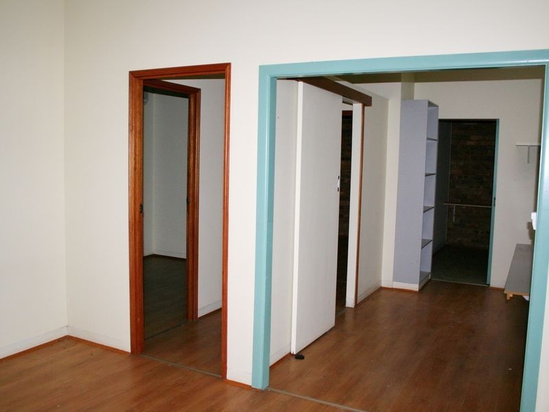 Shop 4/203 Middle Street, Cleveland QLD 4163