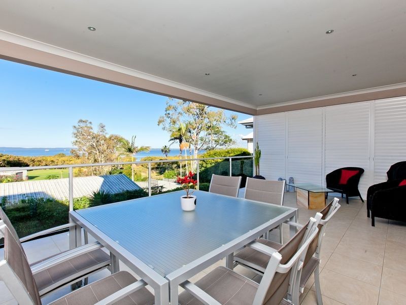 135 Passage Street, Cleveland QLD 4163