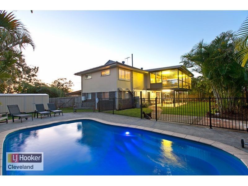 2 Court Street, Ormiston QLD 4160