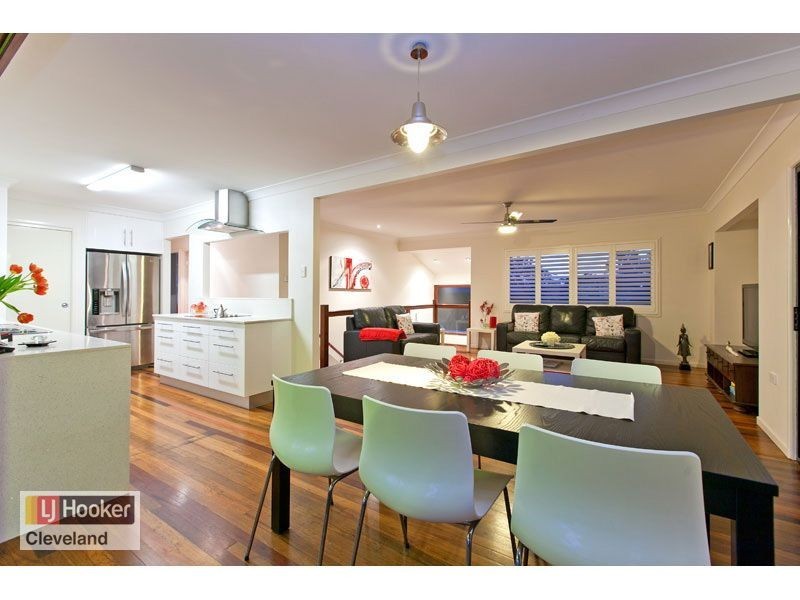 2 Court Street, Ormiston QLD 4160