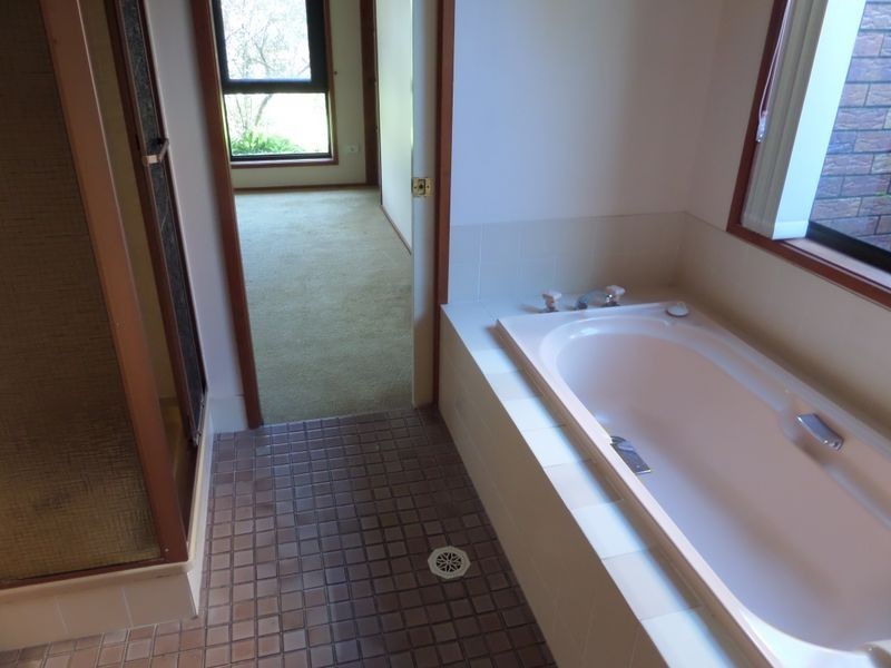 17 Tipplers St, Victoria Point QLD 4165