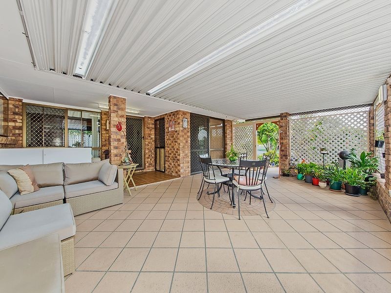 131 Sycamore Parade, Victoria Point QLD 4165