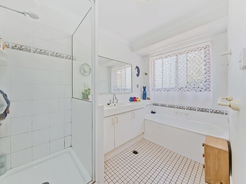 131 Sycamore Parade, Victoria Point QLD 4165