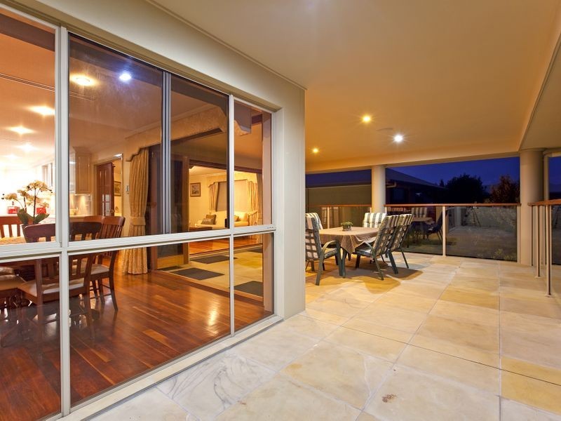 37 Omega Avenue, Cleveland QLD 4163