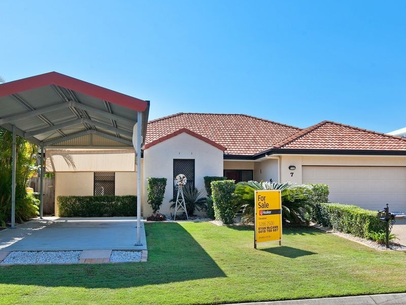 7 Darcelle Place, Ormiston QLD 4160