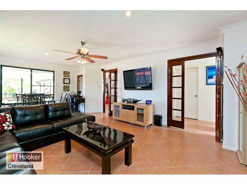 28 Daydream Street, Redland Bay QLD 4165
