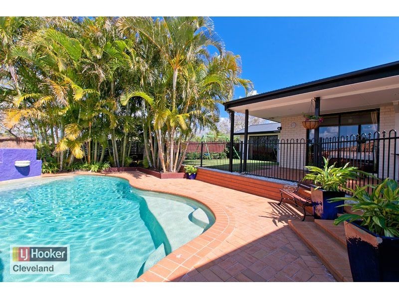 28 Daydream Street, Redland Bay QLD 4165