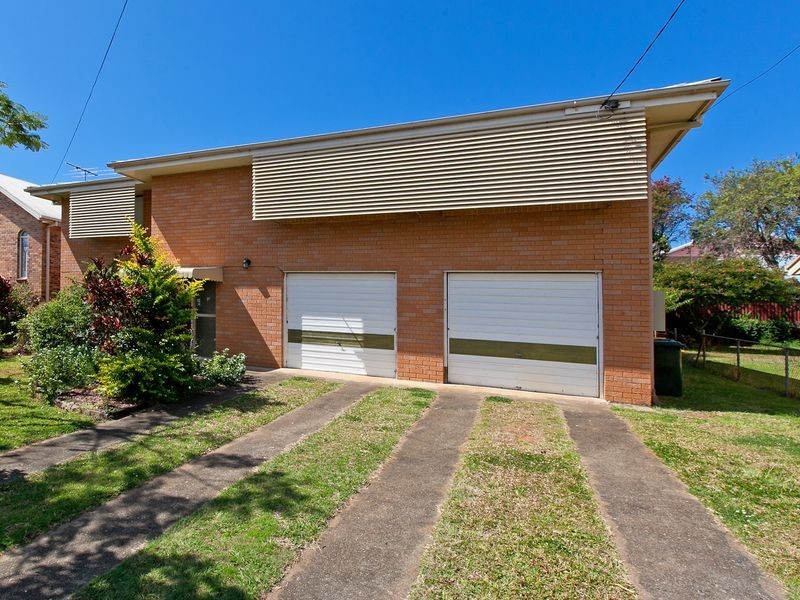 16 Taylor Crescent, Cleveland QLD 4163