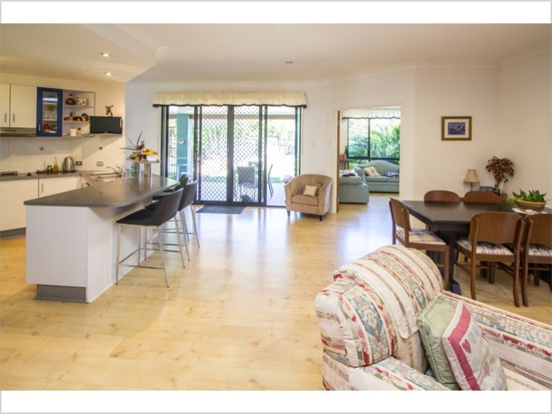 3 Masson Court, Wellington Point QLD 4160