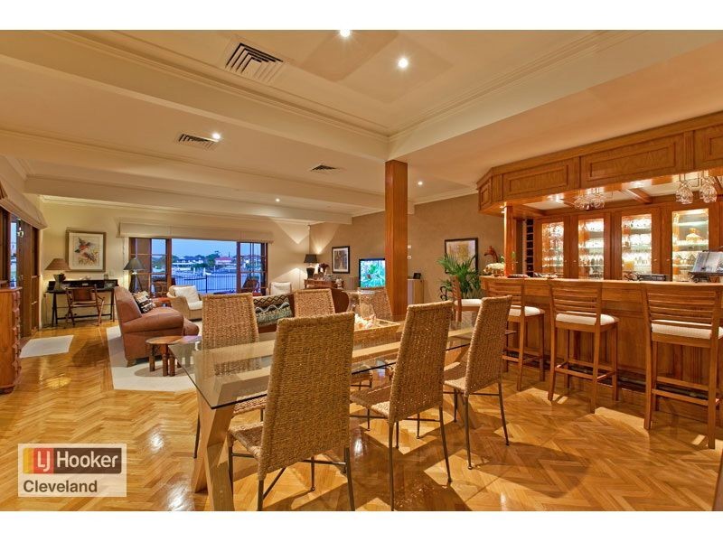 17 Sternlight Court, Raby Bay QLD 4163