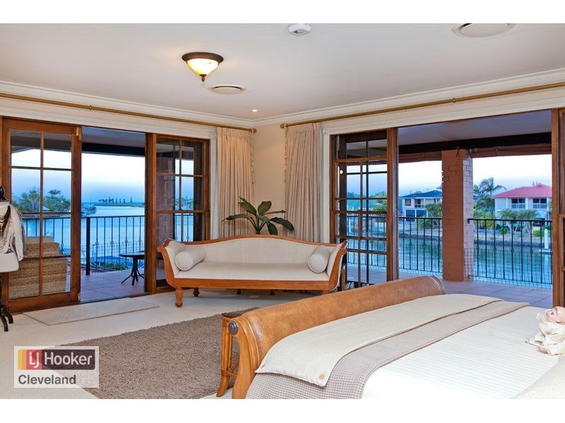 17 Sternlight Court, Raby Bay QLD 4163