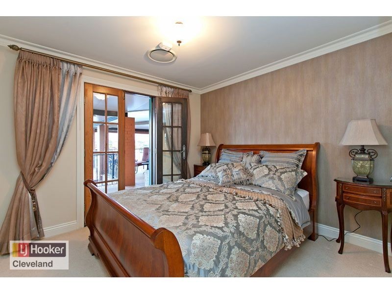 17 Sternlight Court, Raby Bay QLD 4163