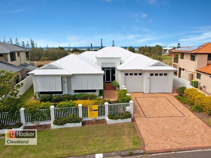 19 Raby Bay Blvd, Raby Bay QLD 4163