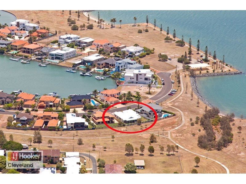 19 Raby Bay Blvd, Raby Bay QLD 4163