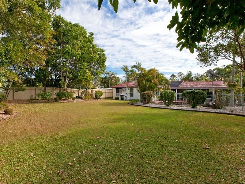 10 Plover Drive, Thornlands QLD 4164