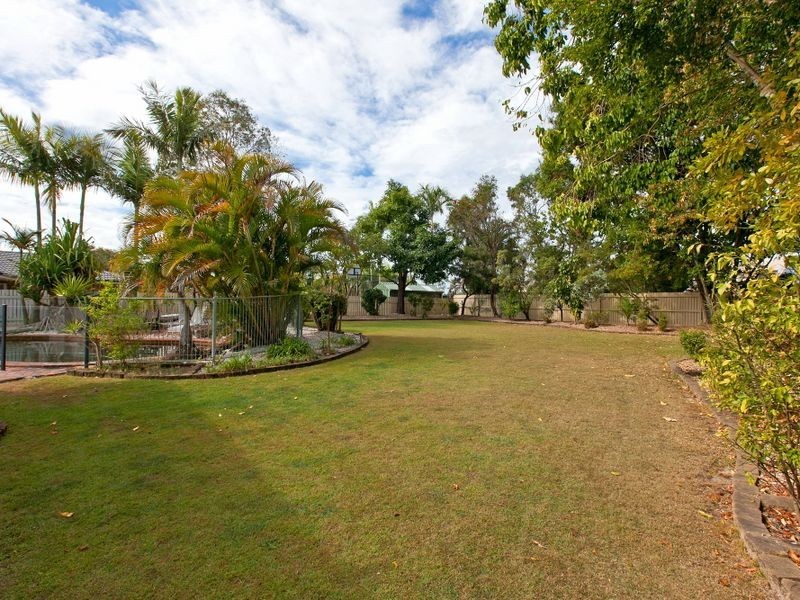 10 Plover Drive, Thornlands QLD 4164