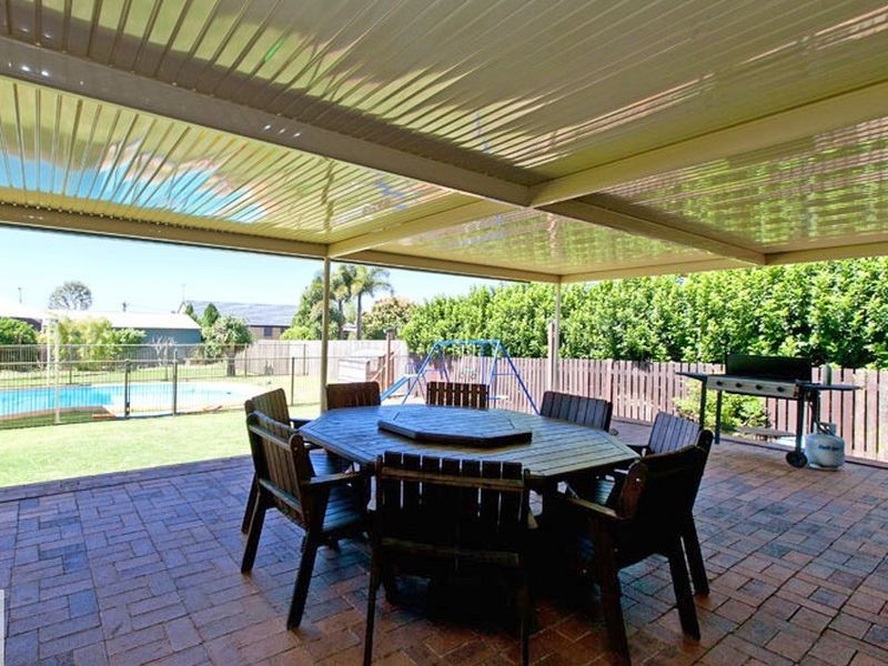 352 Bloomfield Street, Cleveland QLD 4163