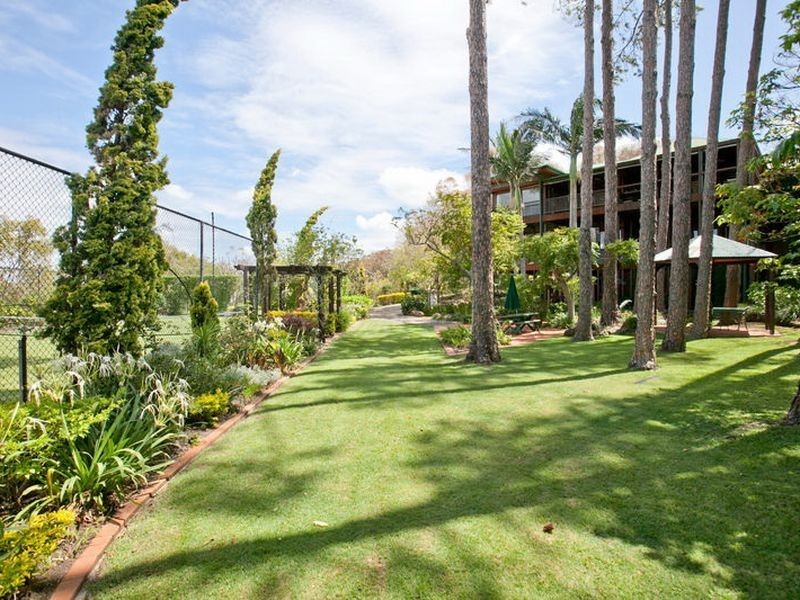 233 Main Road, Wellington Point QLD 4160