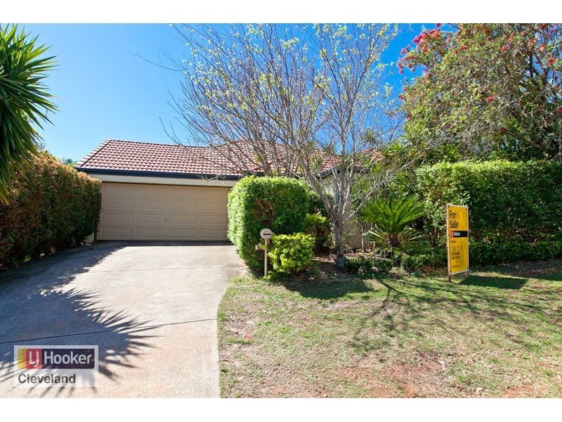 10 Lucy Court, Ormiston QLD 4160