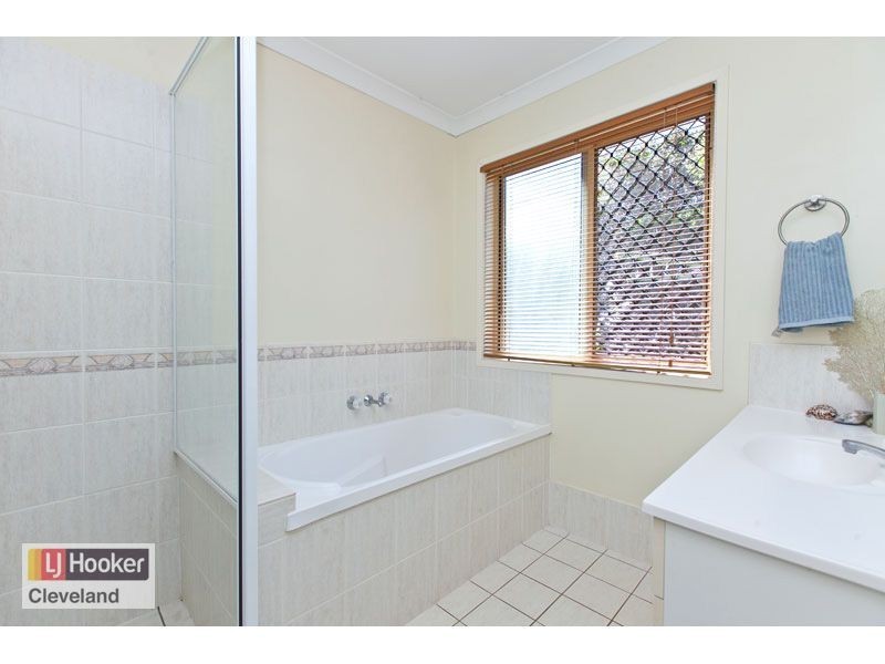 10 Lucy Court, Ormiston QLD 4160