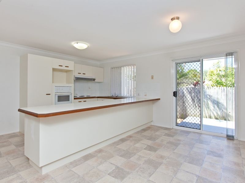 16 Grosvenor Court, Wellington Point QLD 4160