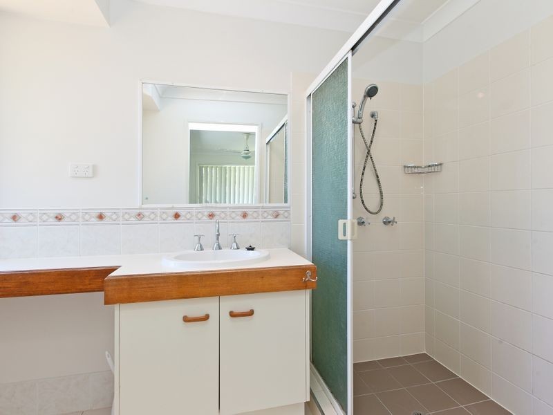 16 Grosvenor Court, Wellington Point QLD 4160