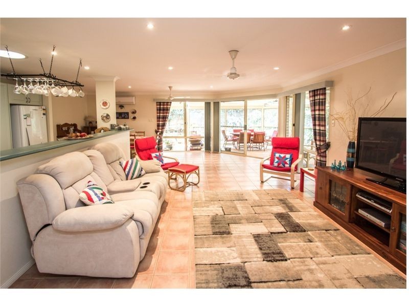 7 Fletcher Terrace, Ormiston QLD 4160