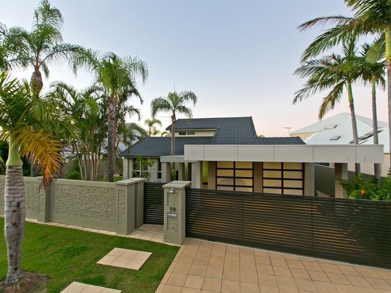 19 Masthead Drive, Cleveland QLD 4163