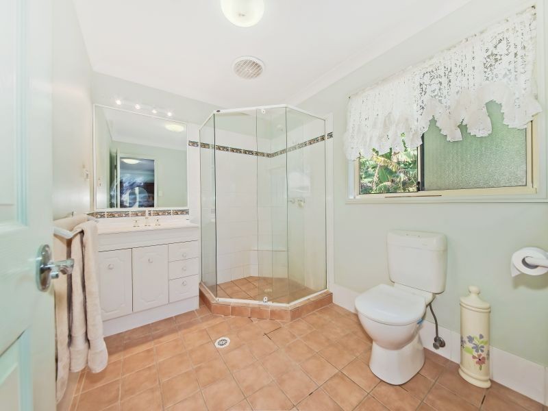 29 Viola Drive, Redland Bay QLD 4165