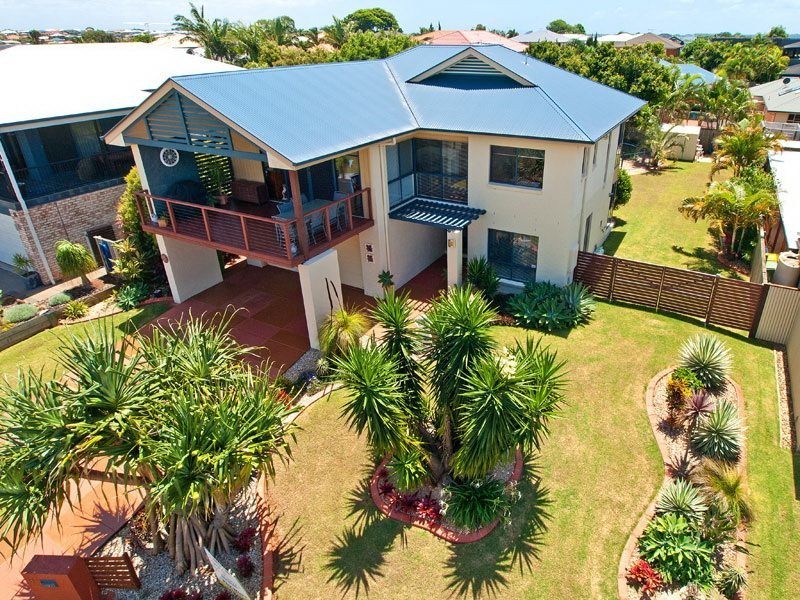 11 Baylink Drive, Redland Bay QLD 4165