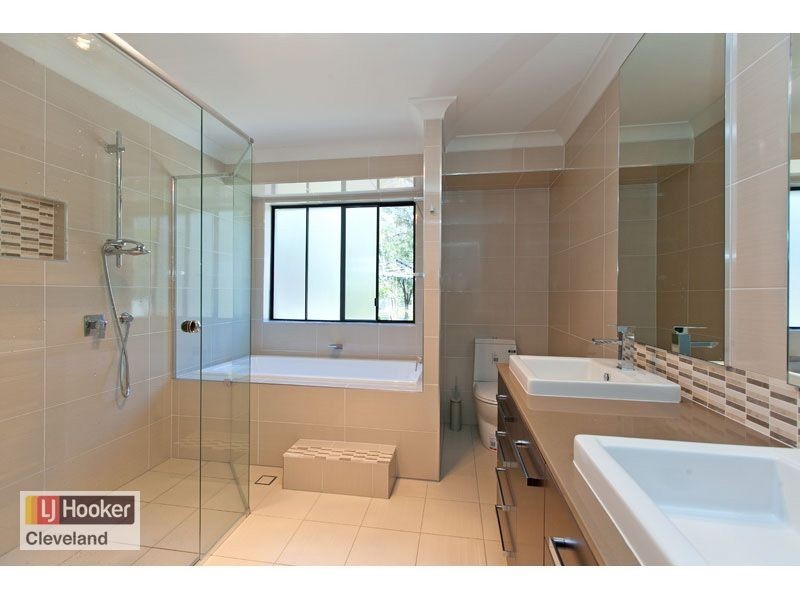 1752 Mt Gravatt Capalaba Road, Chandler QLD 4155