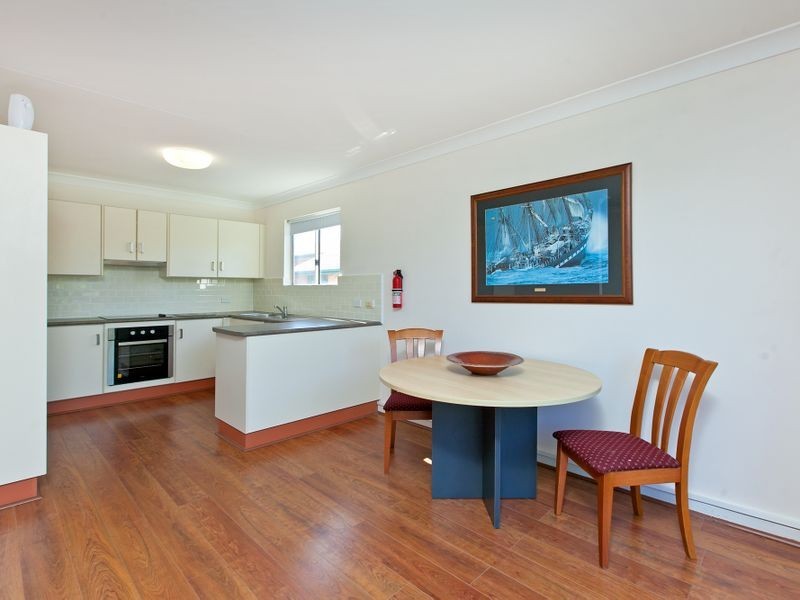 25/12 Queen Street, Cleveland QLD 4163