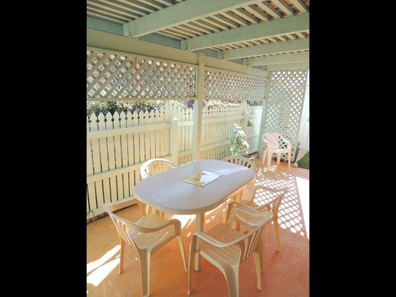 4/10-12 Link Road, Victoria Point QLD 4165