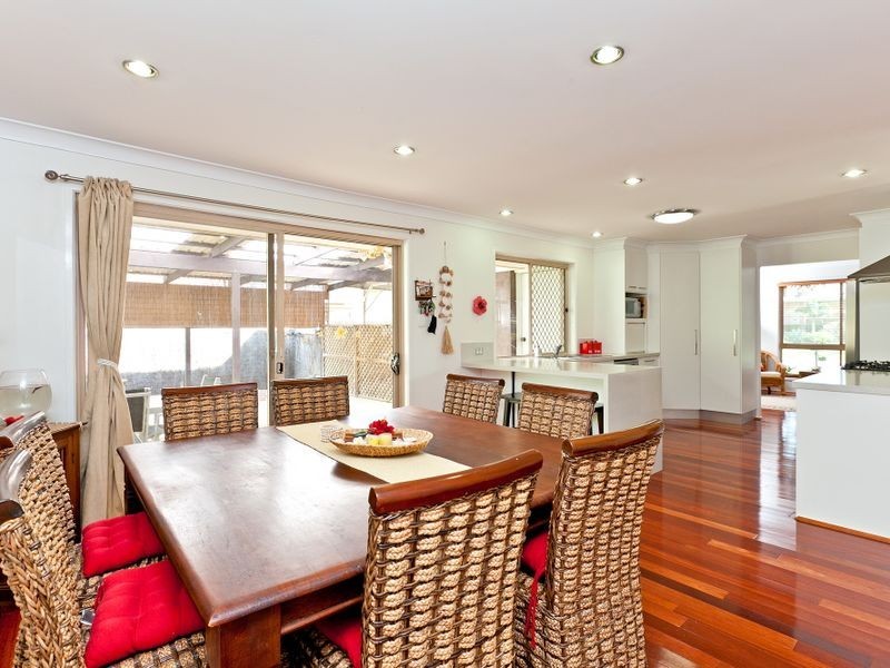 5 Honeysuckle Court, Victoria Point QLD 4165