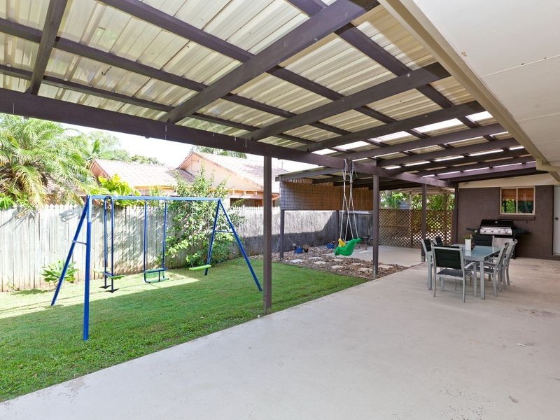 5 Honeysuckle Court, Victoria Point QLD 4165