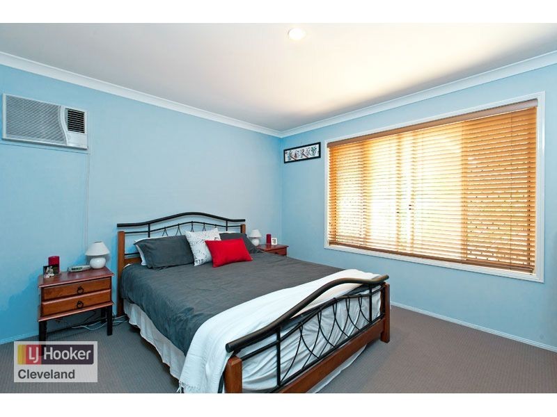 19 Spinnaker Circuit, Redland Bay QLD 4165
