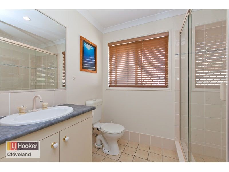 19 Spinnaker Circuit, Redland Bay QLD 4165