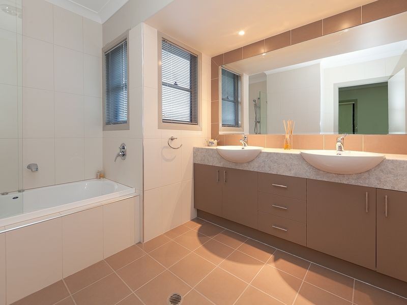 61 Vineyard Drive, Mount Cotton QLD 4165