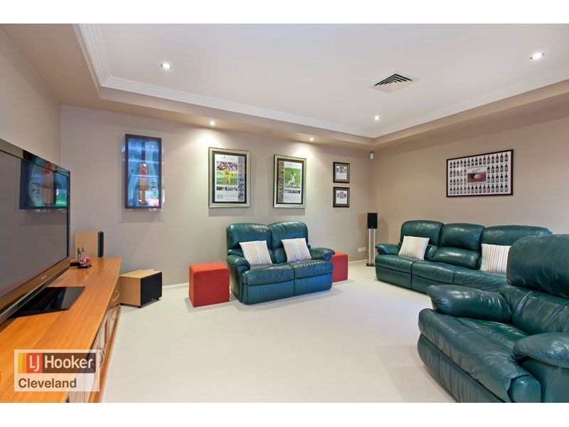 23 Yorston Place, Ormiston QLD 4160