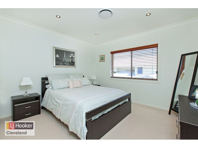 23 Yorston Place, Ormiston QLD 4160