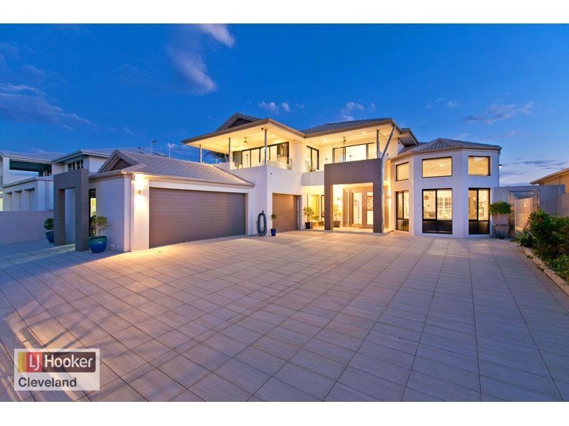 85 Masthead Drive, Raby Bay QLD 4163