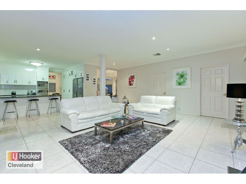 85 Masthead Drive, Raby Bay QLD 4163