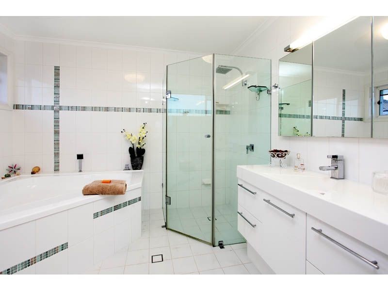 61 Masthead Drive, Raby Bay QLD 4163