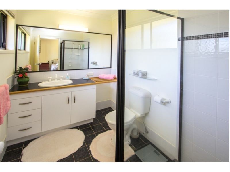 9 Bahr Place, Wellington Point QLD 4160